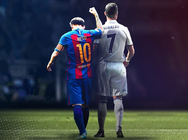 Hình ảnh đẹp của Messi và Ronaldo trên sân cỏ