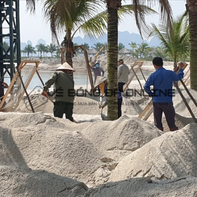 bãi biển Tuần Châu trong quá trình thay cát