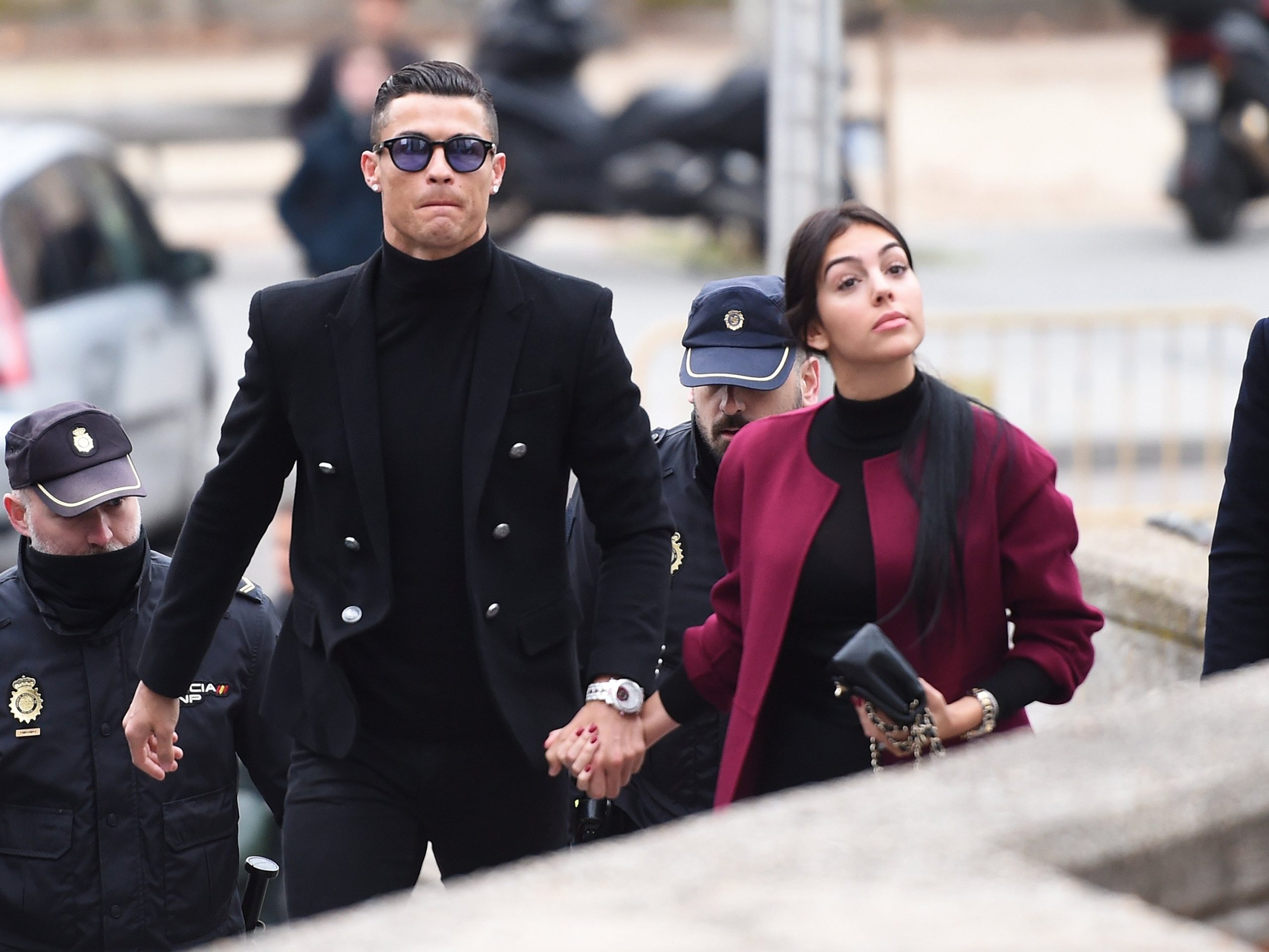 Cristiano Ronaldo và vợ