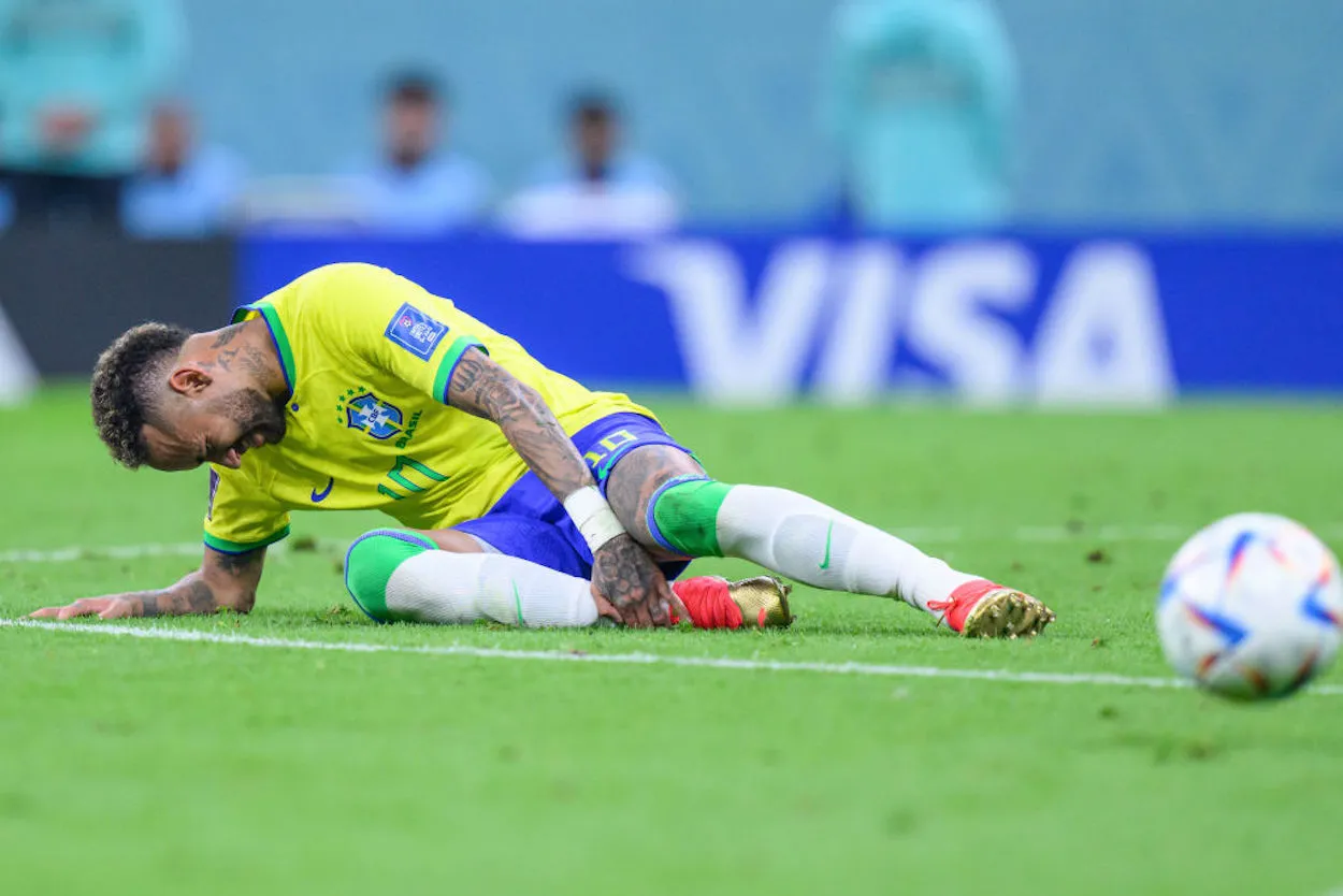 Tại sao Neymar bị ghét