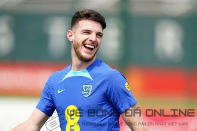 Tiền vệ phòng ngự hay nhất thế giới