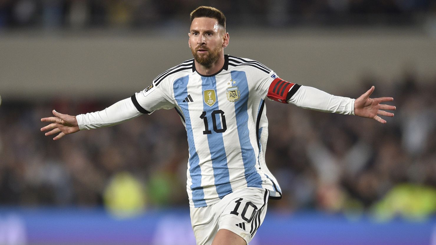 Messi mặc áo số mấy